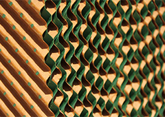 Wet curtain core